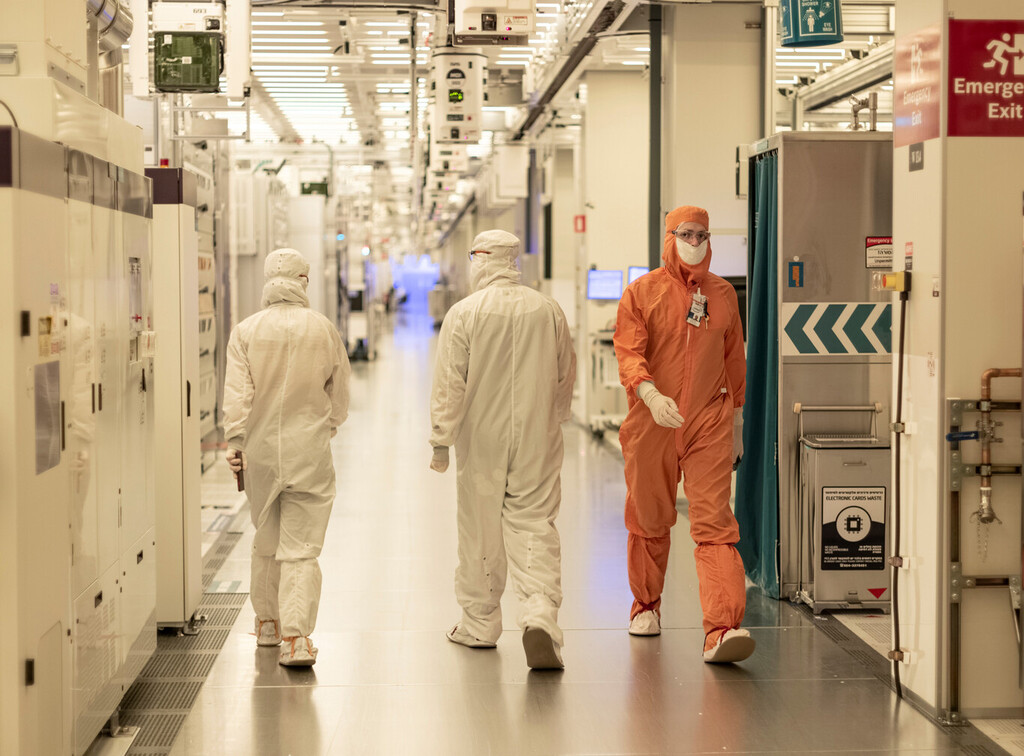 EEUU está desmantelando la Ley CHIPS. Su golpe lo va a encajar la industria de los semiconductores en todo el planeta